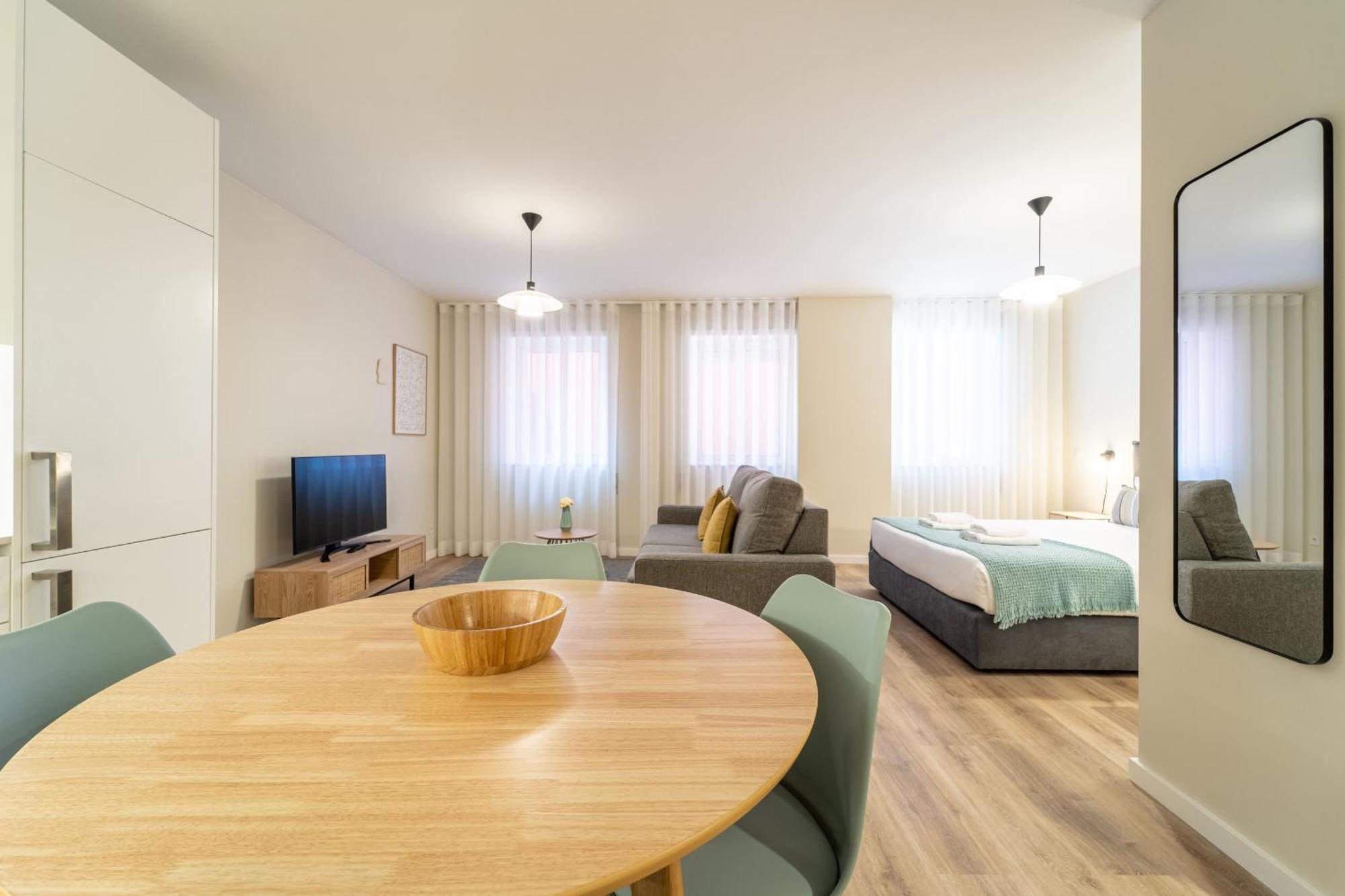 On The Square Studio - City Center By House And People Braga Eksteriør bilde